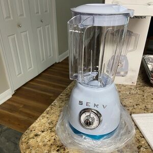 Servappetit Retro Blue and Silver Blender